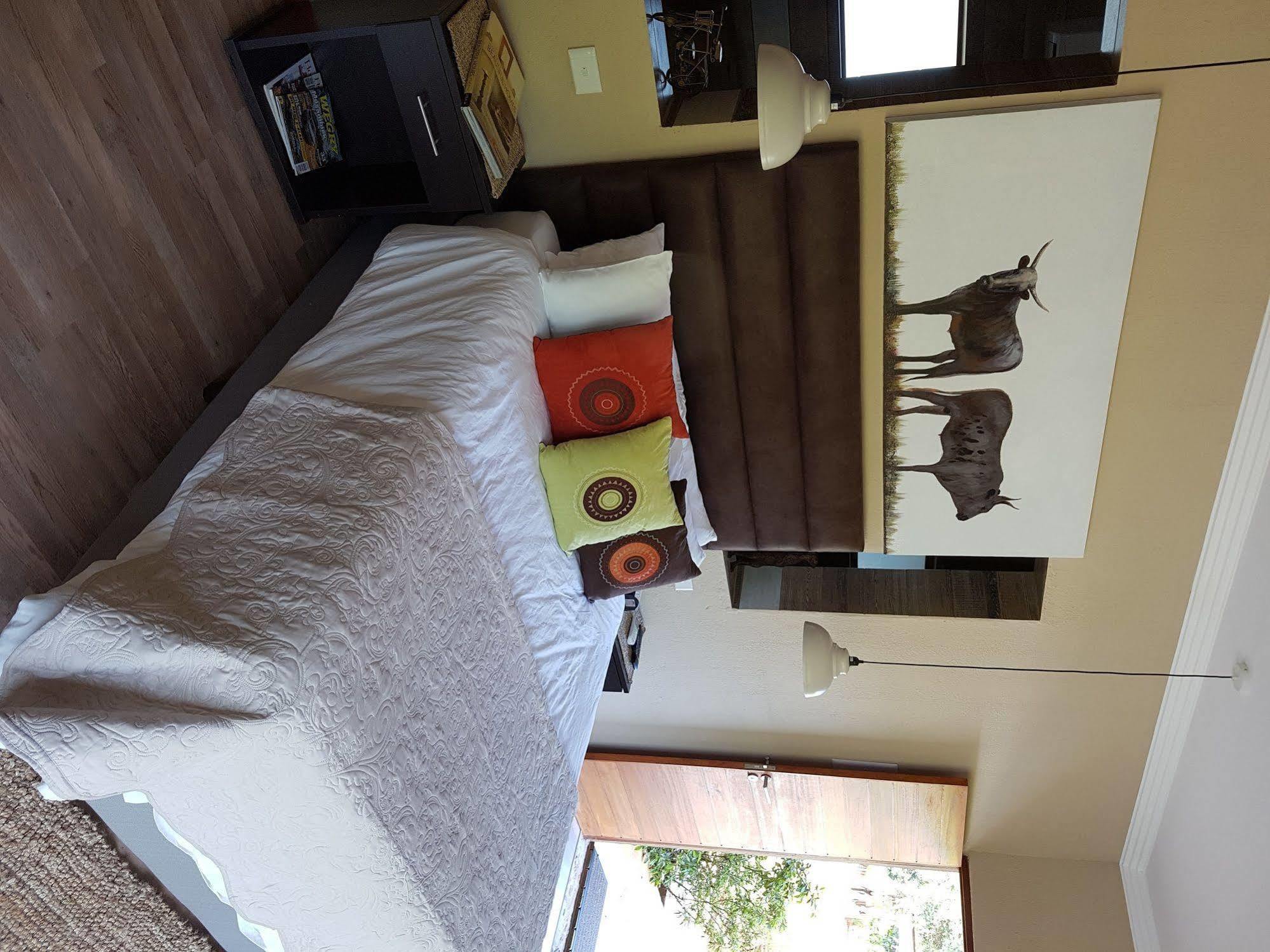 Bambuu Lakeside Lodge Hazyview Extérieur photo